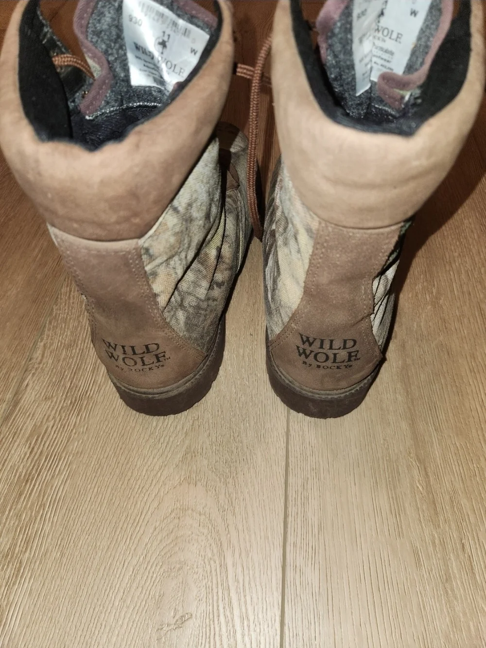 Vintage Y2K Thinsulate 500g of Insulated Goretex Camo Boots Men's Size 11 Good